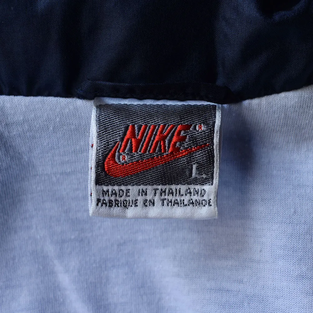 80’s NIKE シルバータグ！ INTERNATIONALワッペン付き ナイロンジャケット 221213