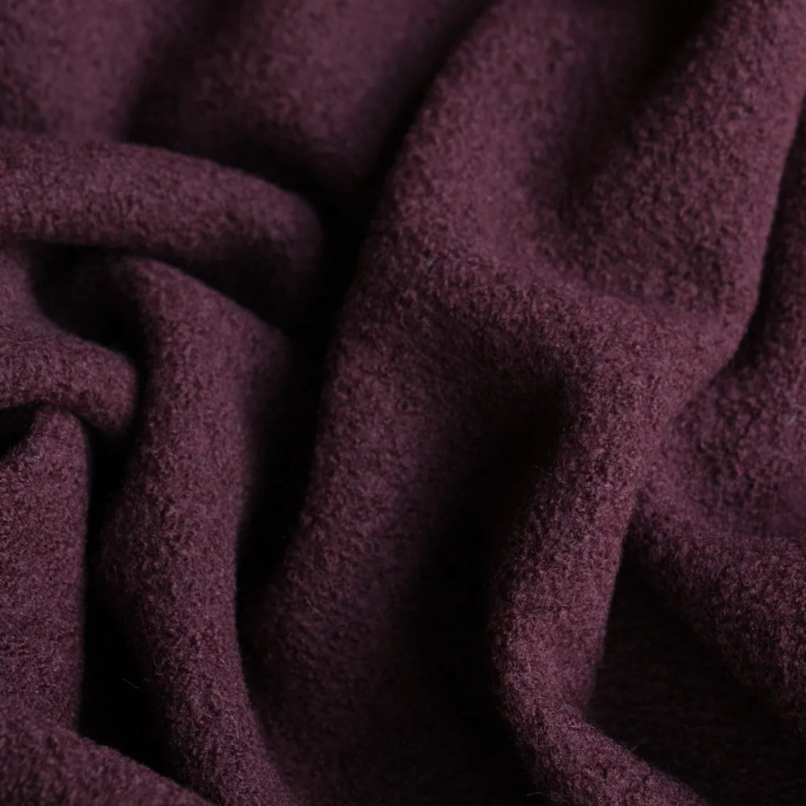 Bollito Vino - Boiled Wool