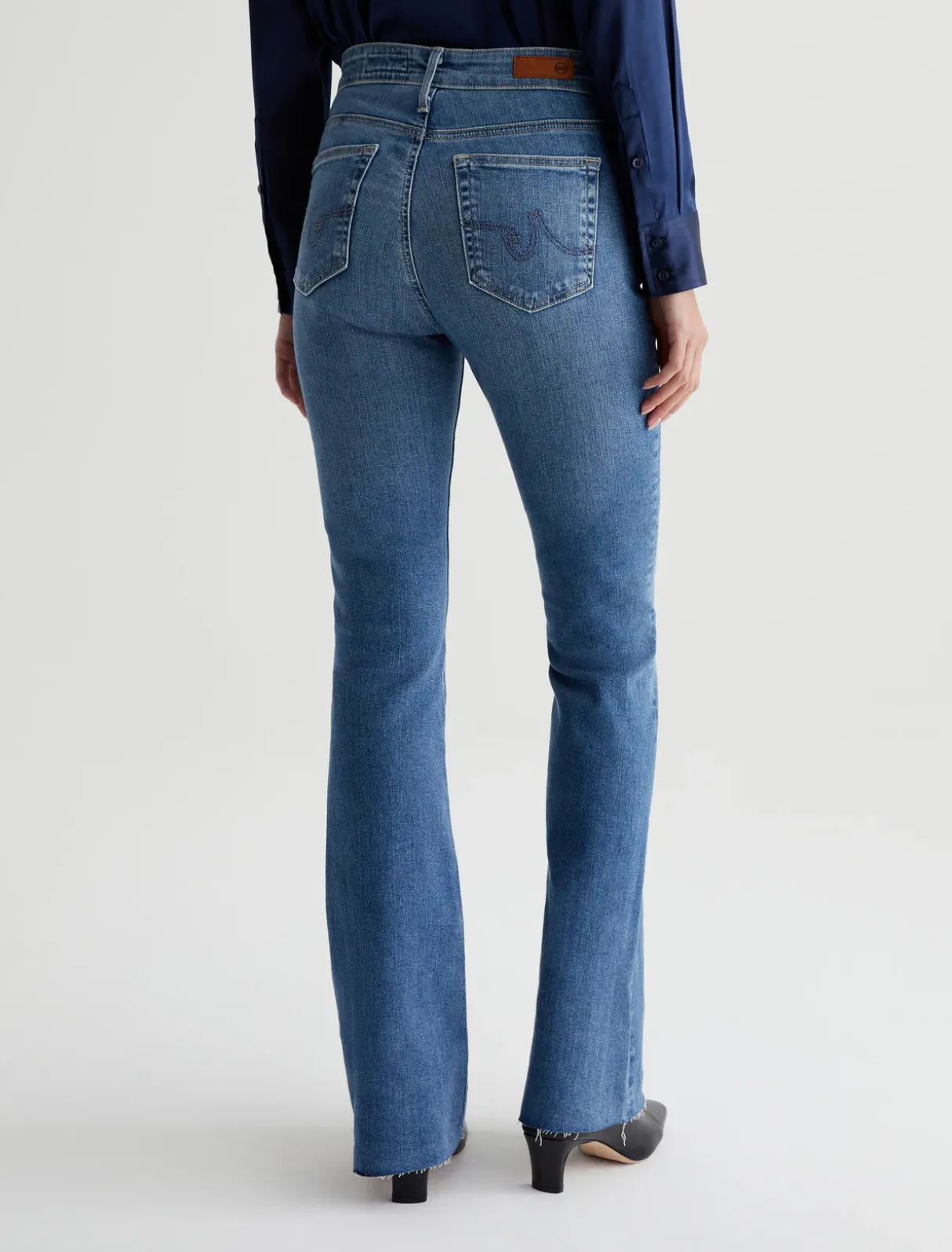 FARRAH MID RISE BOOT CUT IN MONTECITO