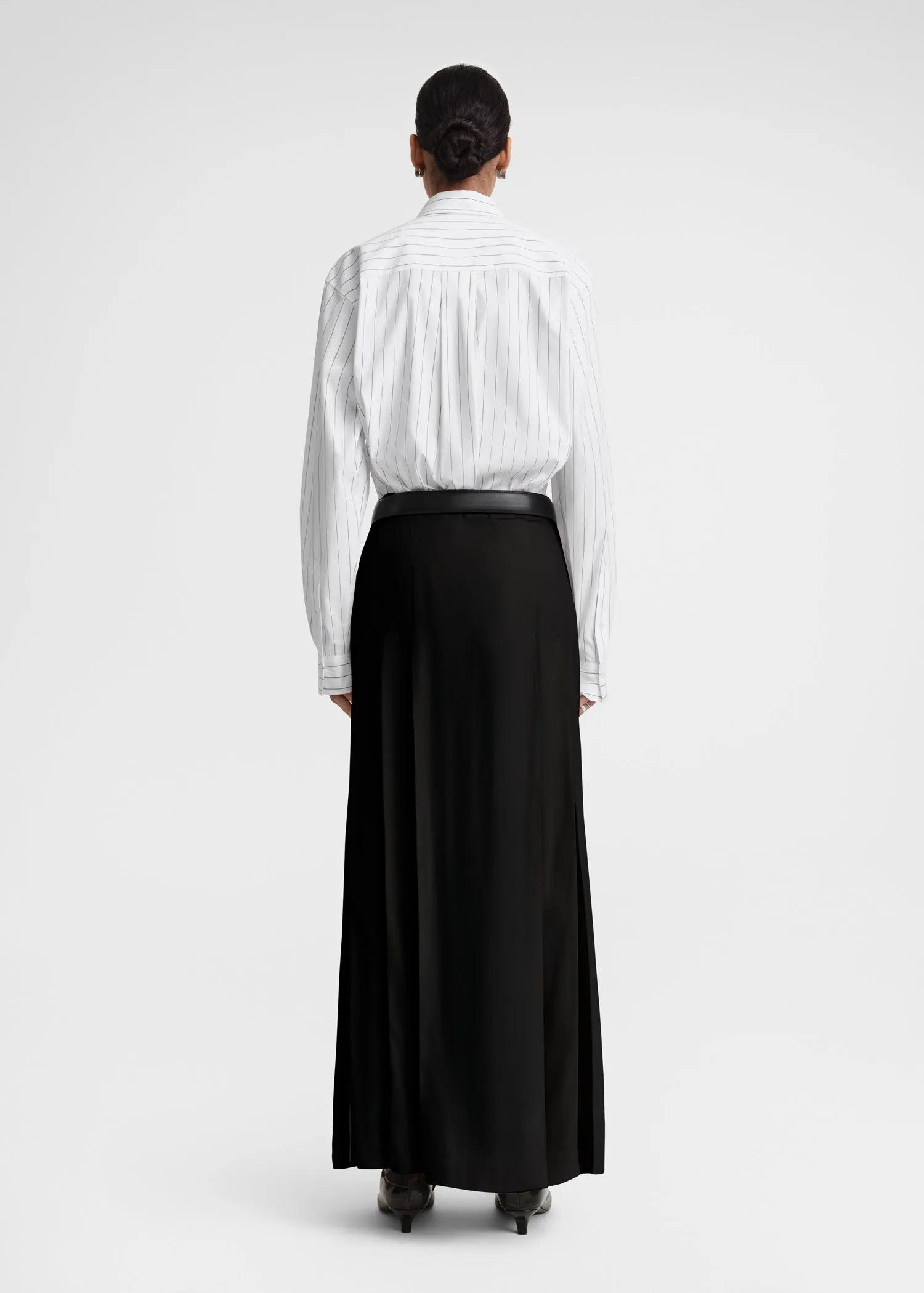 Pleated wrap skirt black